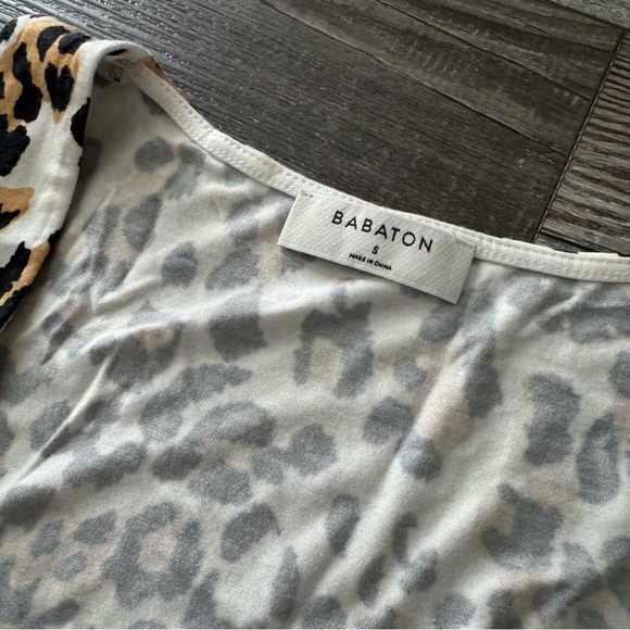 Aritzia Babaton crop top animal print leopard cat small - Picture 3 of 8